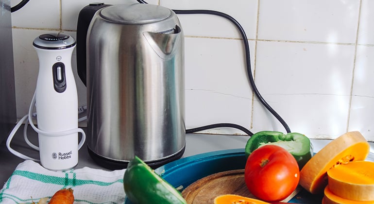 electric kettle kitchen