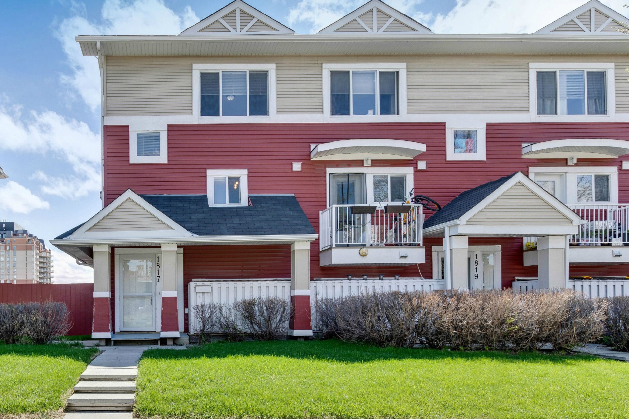 Streetview of a Habitat row townhome in Calgary.